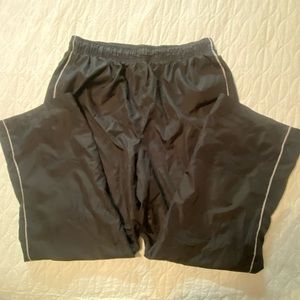 Men’s athletic pants